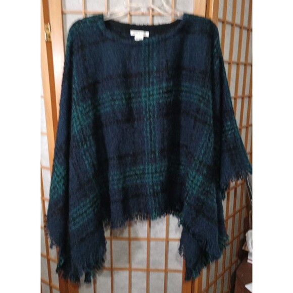 Orvis Plaid Fringe Poncho One Size Navy Green Soft Knit Cape Wrap Shawl - Picture 2 of 8